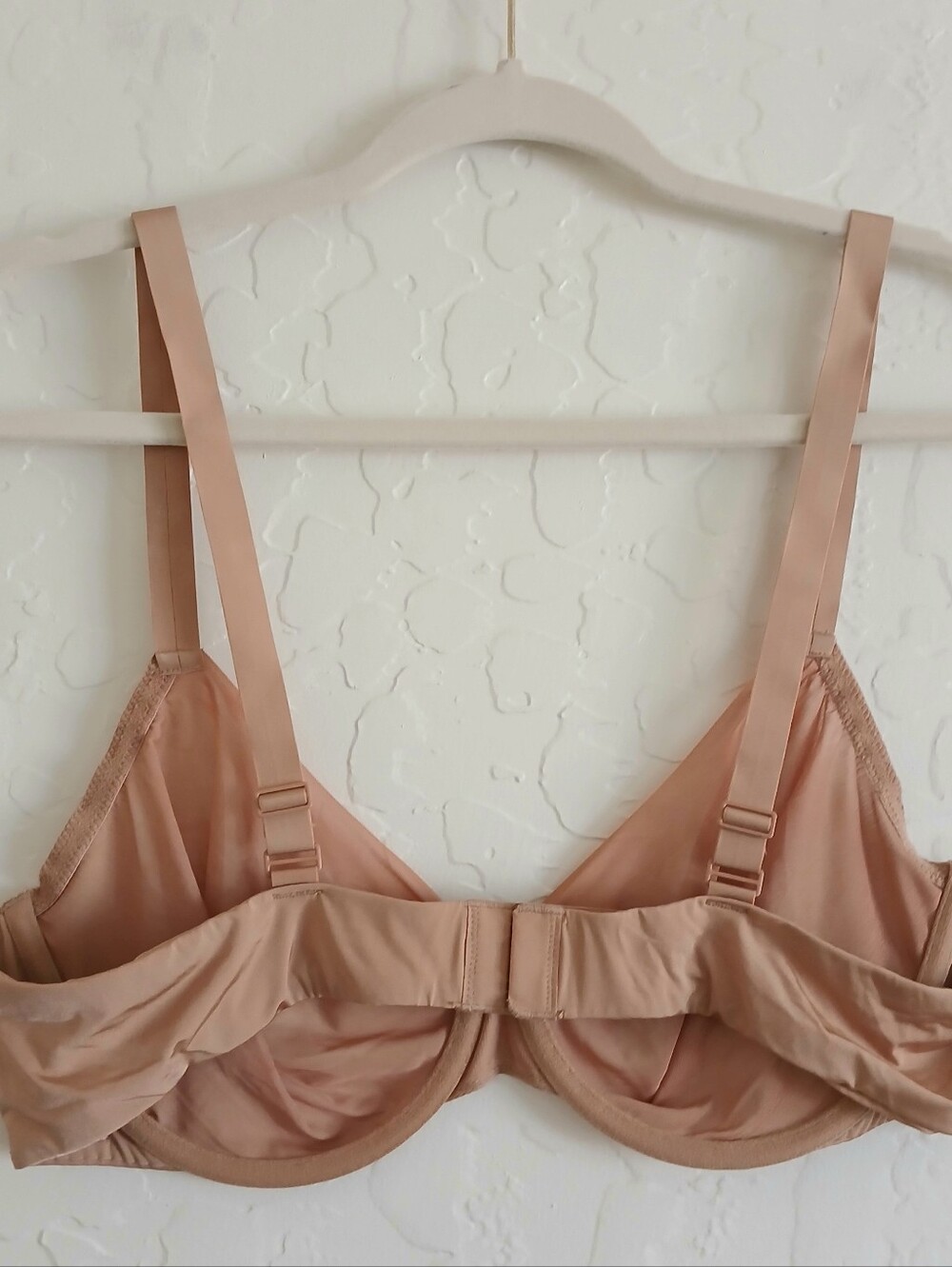 SKIMS No Show Sheer Mesh Unlined Demi Bra 40C Neutral Lightweight Underwire - Picture 4 of 7